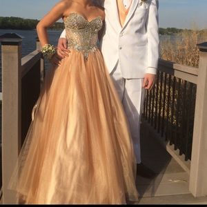 Prom Vienna Prom Dress